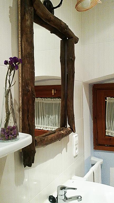 Casa Rural Can Miquel - En Pleno Bosque Y Cerca De La Playa - Increibles Rutas Btt Санта-Кулома-да-Фарнес Номер фото